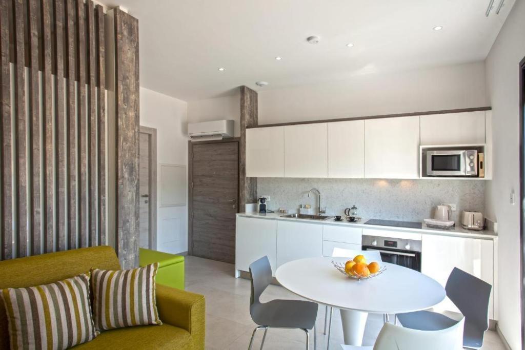 Appartement E RONDINELLE 2 Belgodère Extérieur photo
